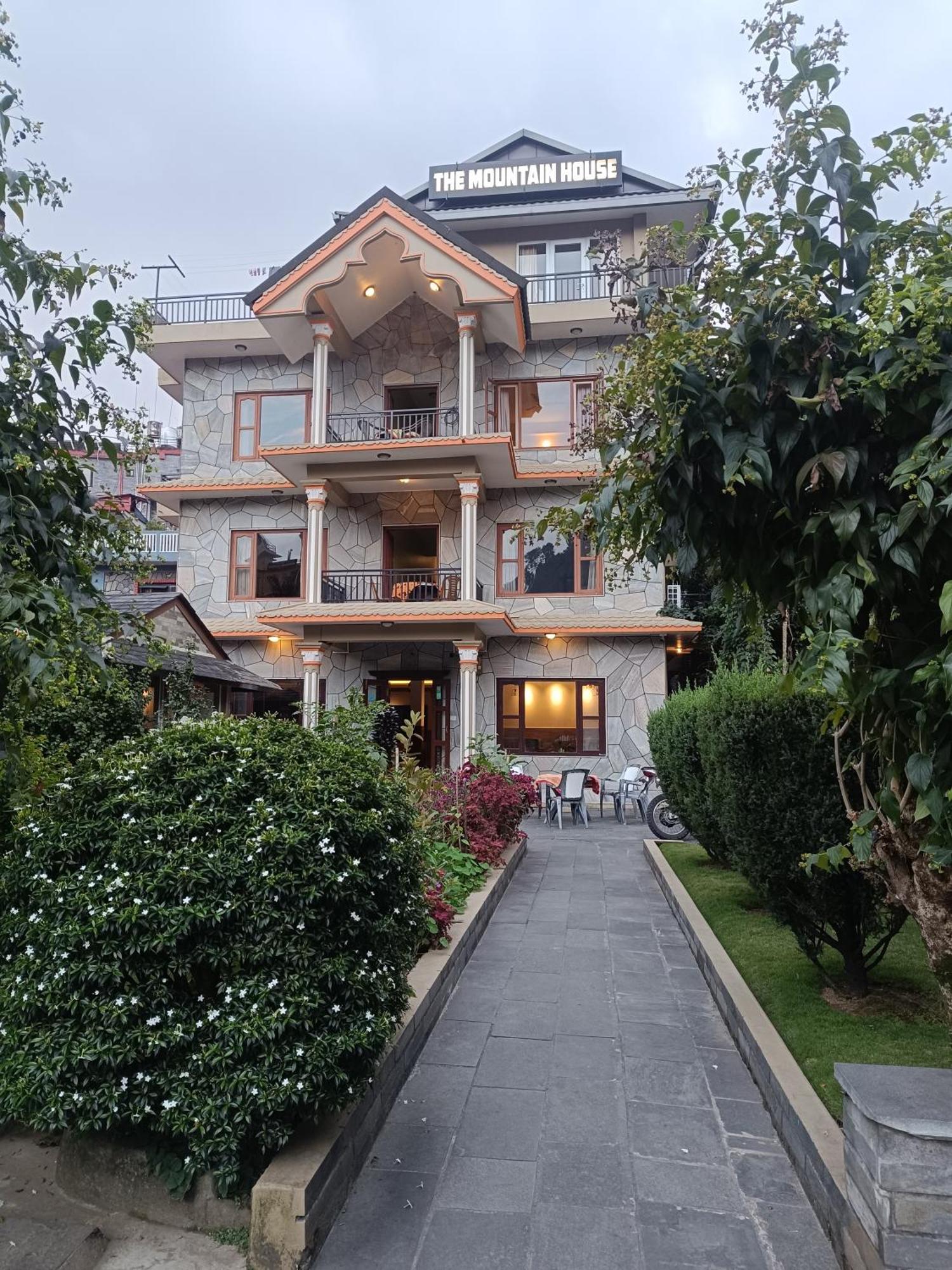The Mountain House 호텔 포카라 외부 사진